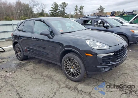 2017 Porsche Cayenne z USA, uszkodzony, nr VIN WP1AA2A21HKA85006